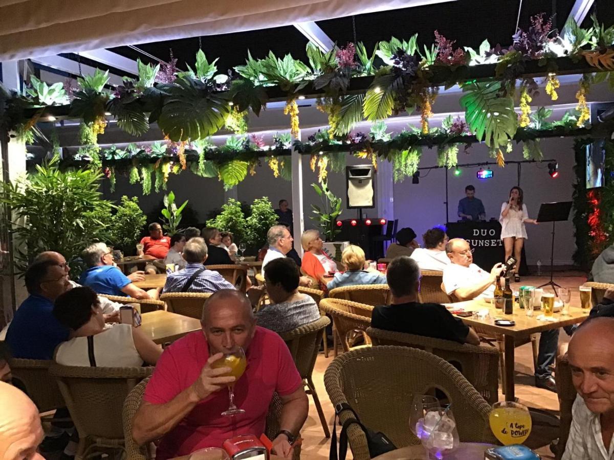 Hotel Gala Noja Exteriör bild